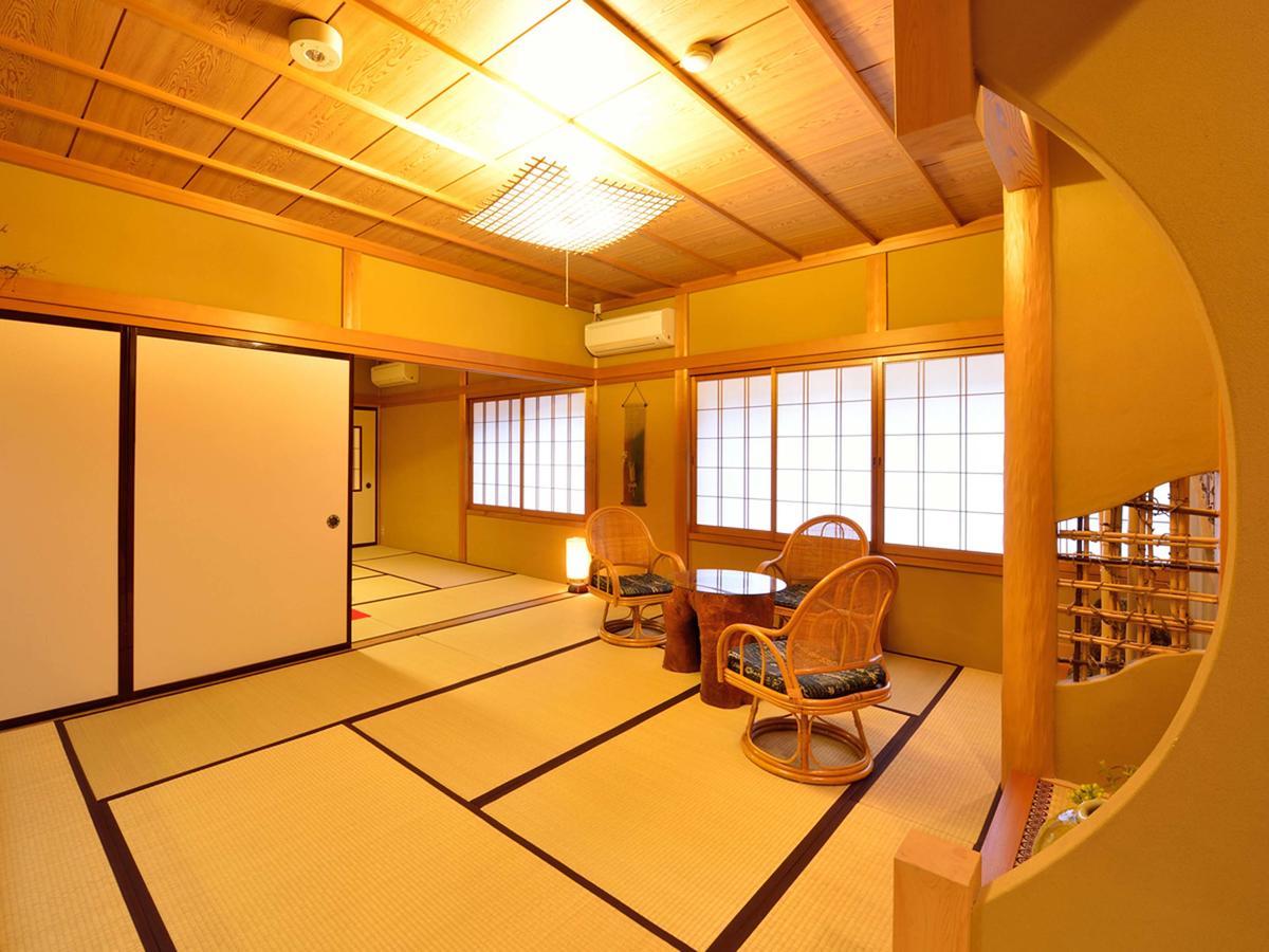 Ryori Ryokan Okuhida Sansoan Kyoya Takayama  Eksteriør bilde